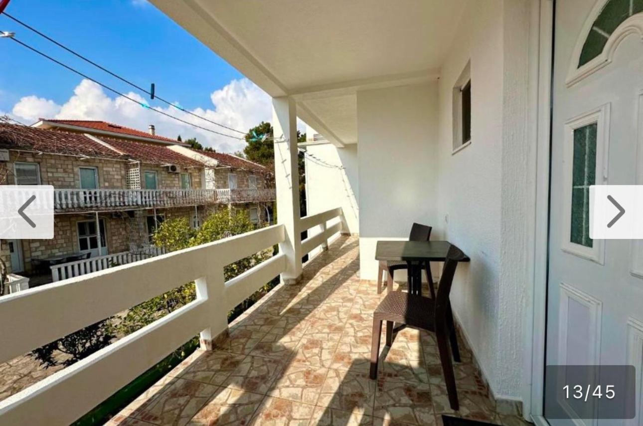 Maki Apartments - Plavi Horizonti Beach Тиват Экстерьер фото