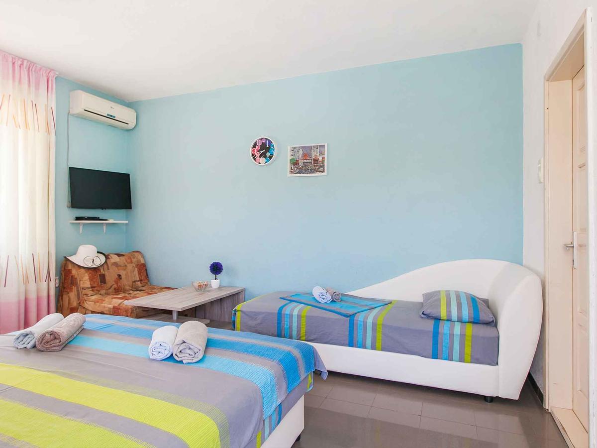 Maki Apartments - Plavi Horizonti Beach Тиват Экстерьер фото